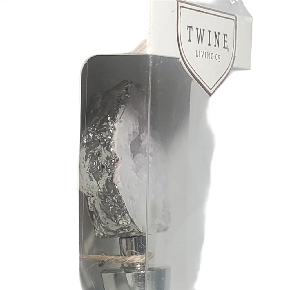 TWINE Living Co. White Geode Silver Plated Wine Bottle Stopper New in Box